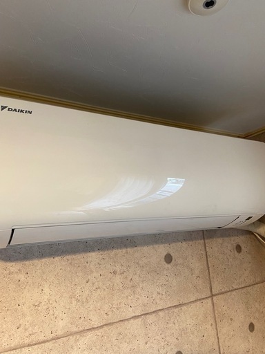 受取者様決定【取り外して下さる方】美品 ダイキン エアコン6畳用F＋室外機set 22UTES-W