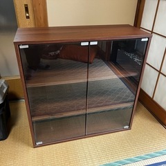 キャビネット　綺麗