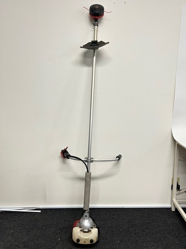 草刈機 刈払機 ZENOAH ゼノア BC2620STEZ ②　中古品