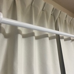HEIAN SHINDO 室内物干し 竿受け 窓用 ホワイト 耐荷重10kg 高さ85~128cm 梅雨　部屋干しにの画像