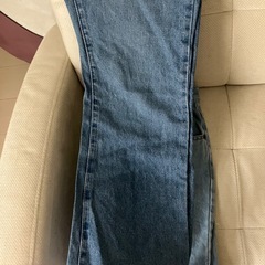デニムパンツ レディースの画像