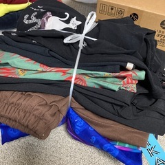 (取引中)服0円
