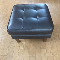 LOWYA 革ソファ オットマン