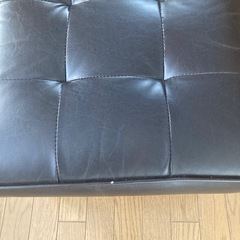LOWYA 革ソファ オットマンの画像
