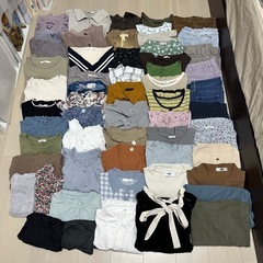 レディース　服、靴下 まとめ売り