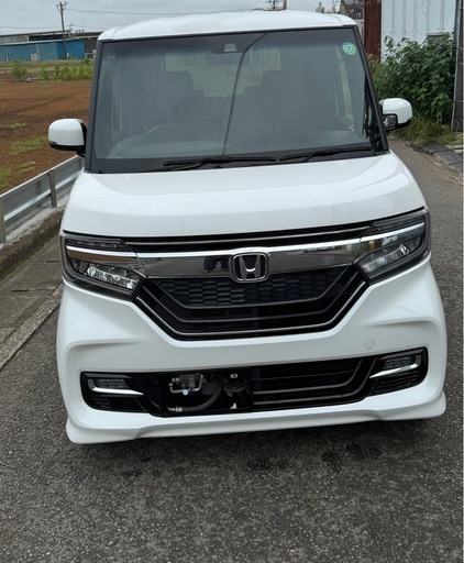 車のパーツ HONDA. N BOX CUSTOM