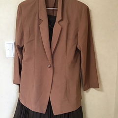 レディーススーツ(中古)