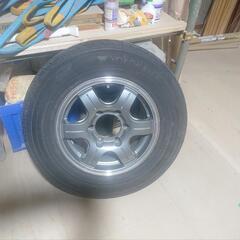 ハイエース　スーパーロング、ワイド、ハイルーフに履いてたタイヤです。