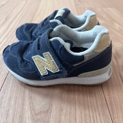 子供靴　15.5cm 【new balance】の画像