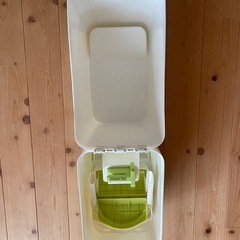 Aprica (アップリカ) 紙おむつ処理ポット におわなくてポイ 消臭タイプ 本体 グリーンの画像