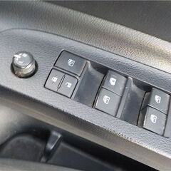 誰でも車が買える次世代低与信ローン専門店／ 安心の１年保証付き 距離無制限！中古車販売 カーメル小田原店 　平成27年式☆ トヨタ シエンタ☆　110000㌔の画像
