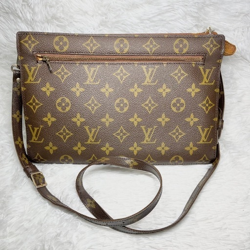 ルイヴィトンショルダーバック