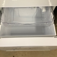 HITACHI 3ドア冷蔵庫の画像