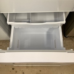 HITACHI 3ドア冷蔵庫の画像
