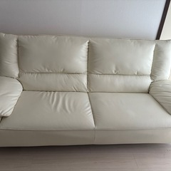 【無料0円　ソファさしあげます】