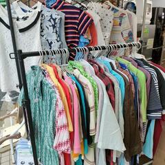👗レディース服¥100〜 👕メンズ服¥550〜