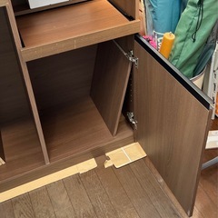 キッチンボード（受渡し調整中）の画像