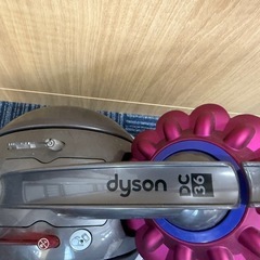 ◎《商談中》Dyson ダイソン掃除機 動作確認済オプションパーツてんこ盛り 激安早い者勝ちの画像