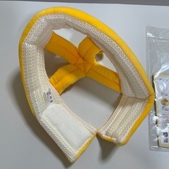 【新品！定価2,508円！】ゴッツンからベビーを守る帽子 みつばち ハチ　ヘルメット おまもり帽子の画像