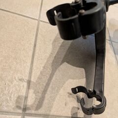 ベビーカー下に付ける補助輪の画像