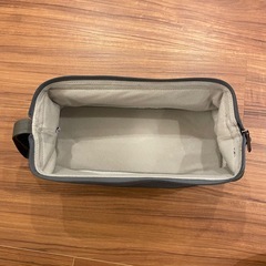 ダイソンエアラップなど用のドライヤー収納ケース グレー BUMBの画像