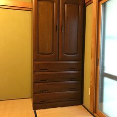 ①引き取り限定・洋服ダンスの画像