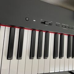 YAMAHA  P-225B　電子ピアノ【持ち運び可能・スタンド付】の画像
