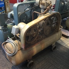 【店頭引取限定】【中古】【現状販売】TOSHIBA 東芝 エアコンプレッサー 33,000円(税込)の画像