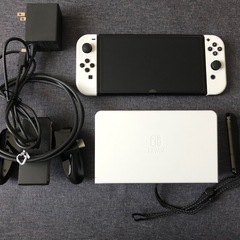 Nintendo Switch 有機ELモデル 本体　64G SDカード付きの画像
