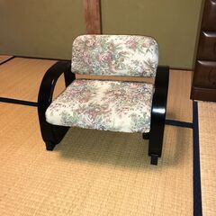 ②引き取り限定　座椅子