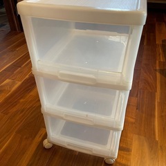 プラスチック収納BOX