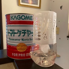 トマト缶の画像