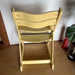 キッズチェア　ハイチェアの画像