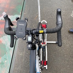ロードバイク GIANT DEFY ALUXX 700×26C ジャイアントの画像