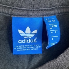 最終お値下げ！adidasオリジナルスTシャツの画像