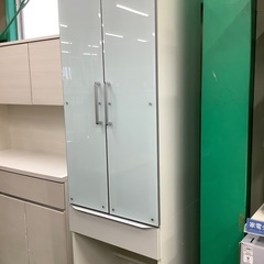 家具ならトレファク吉川店！！   食器棚
