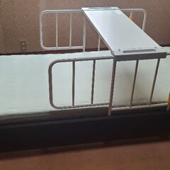 介護ベッドの画像