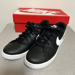 美品　ナイキ ウィメンズ ロイヤルコート　24.5cm NIKE...