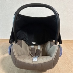MAXI COSI チャイルドシート　