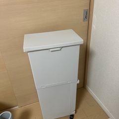 ダストボックスの画像