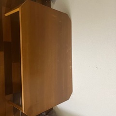 テーブル
