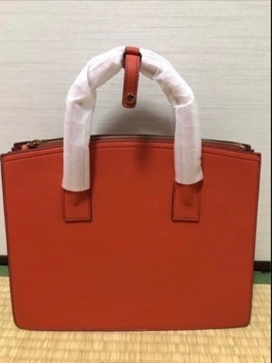 新品 Charles & Keith ハンドバッグ