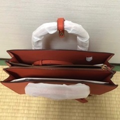 新品 Charles & Keith ハンドバッグの画像
