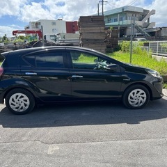 アクア　後期　車検満タンの画像
