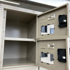 【ジモティー割引で最大15％OFF⭐️】 KOKUYO　靴箱　シューズケース　下駄箱　学校　オフィスの画像