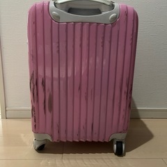 スーツケースの画像