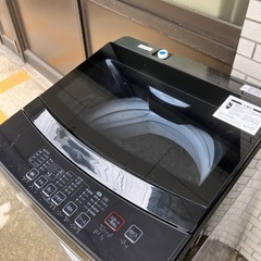 【配送無料】ニトリ 全自動洗濯機 NTR60BK         7680の画像