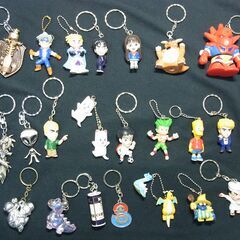 キーホルダー・ポケモン他 　24個　送料込み