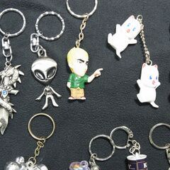 キーホルダー・ポケモン他 　24個　送料込みの画像