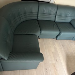 定価9万円 L字ソファ